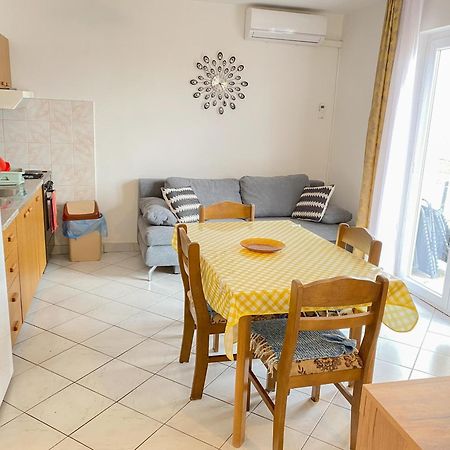 Apartment Nede Трогир Экстерьер фото